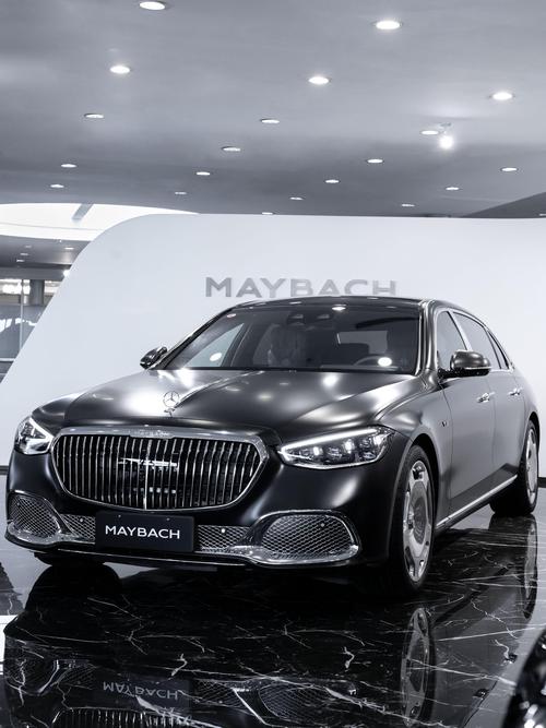 佛山122岚图汽车的售后服务让用户无忧出行，迈巴赫未来的豪华车趋势